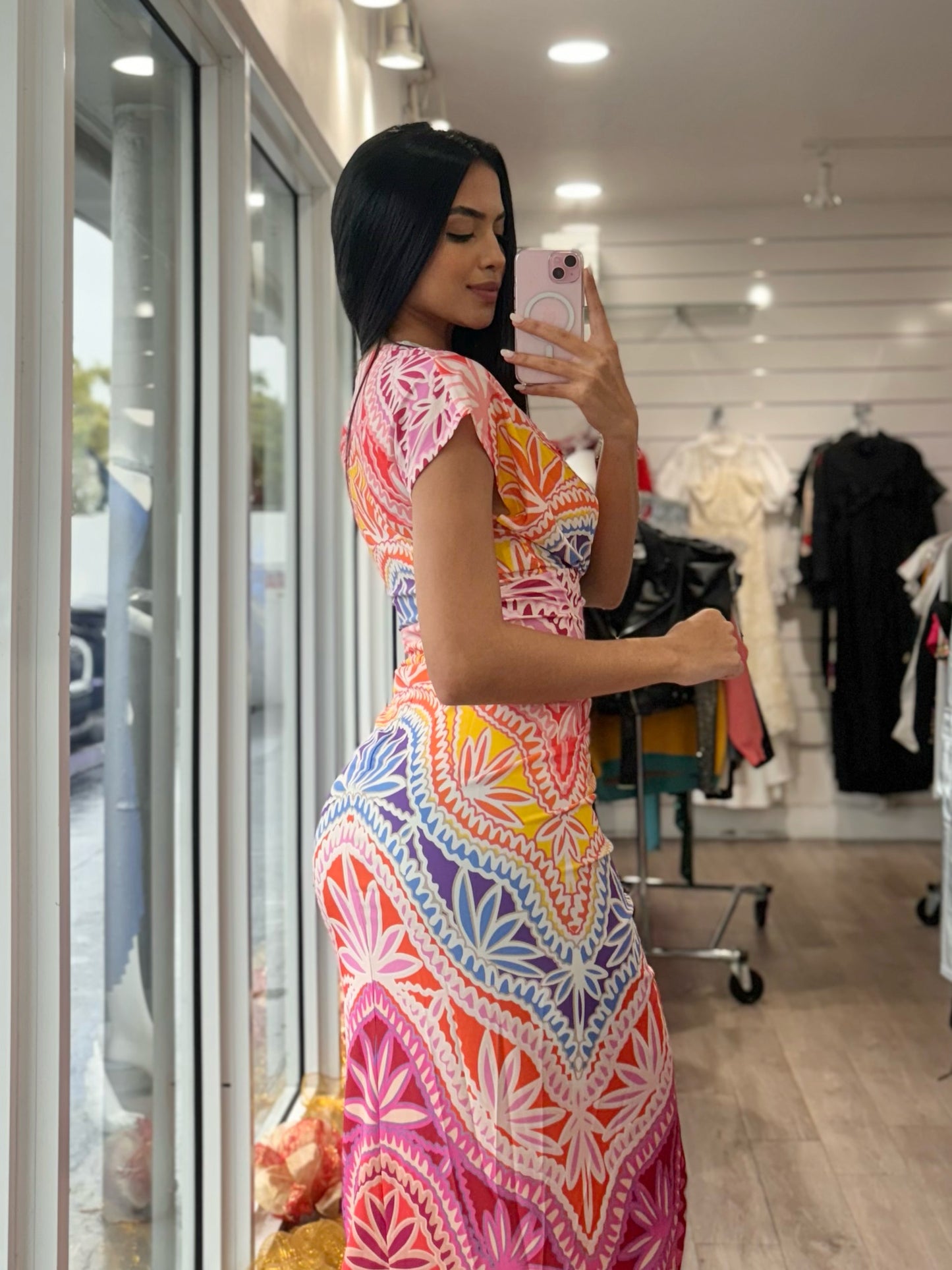 DRESS