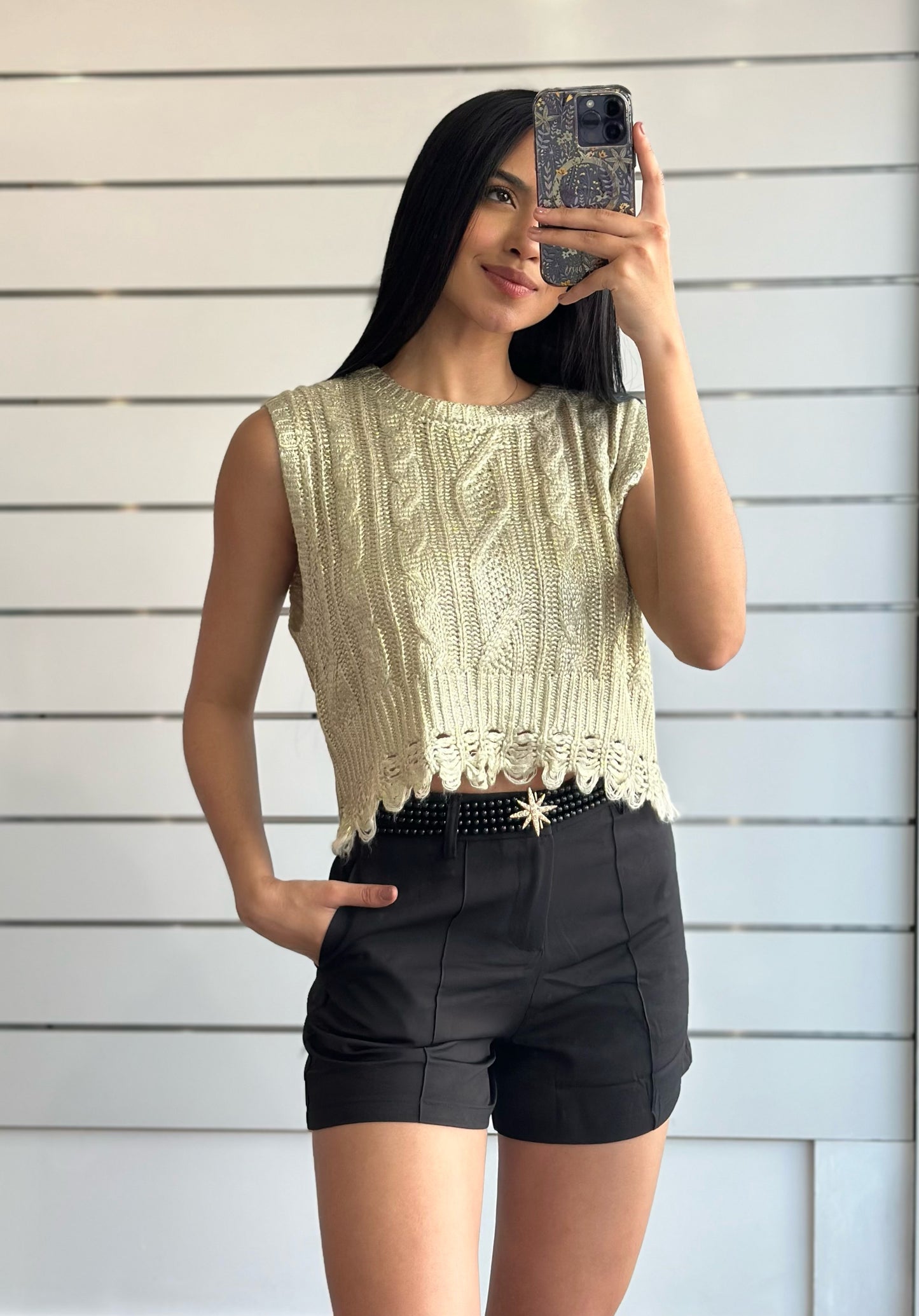SHORT L8805